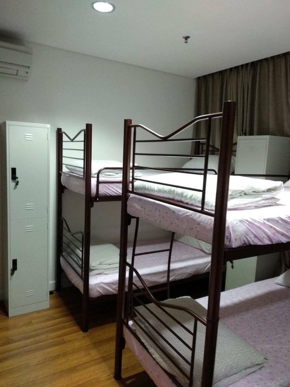 A Pousada Twin Towers Dorms Kuala Lumpur Exterior foto