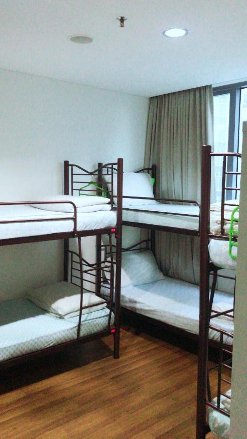 A Pousada Twin Towers Dorms Kuala Lumpur Exterior foto